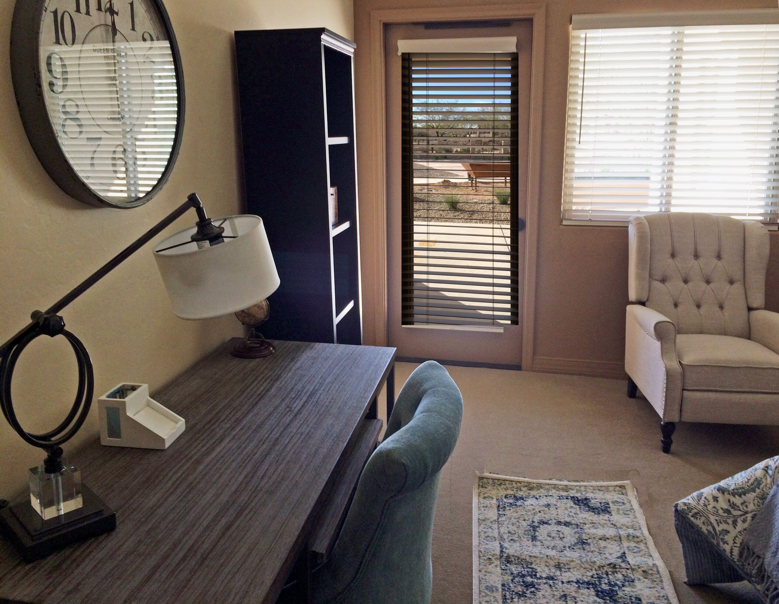 Academy Villas New Vivaldi Residence--guest room
